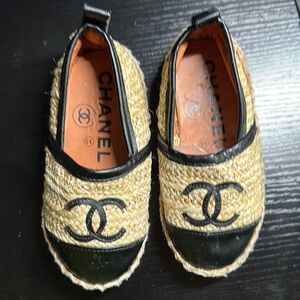 Authentic Chanel Tan and Black Espadrille Slip On size (15) US baby 8